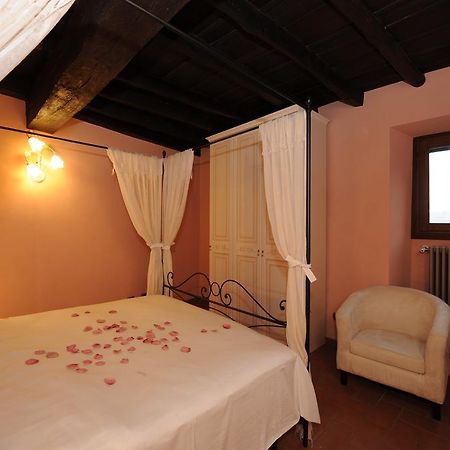 La Scaletta Holiday House Bracciano  Oda fotoğraf