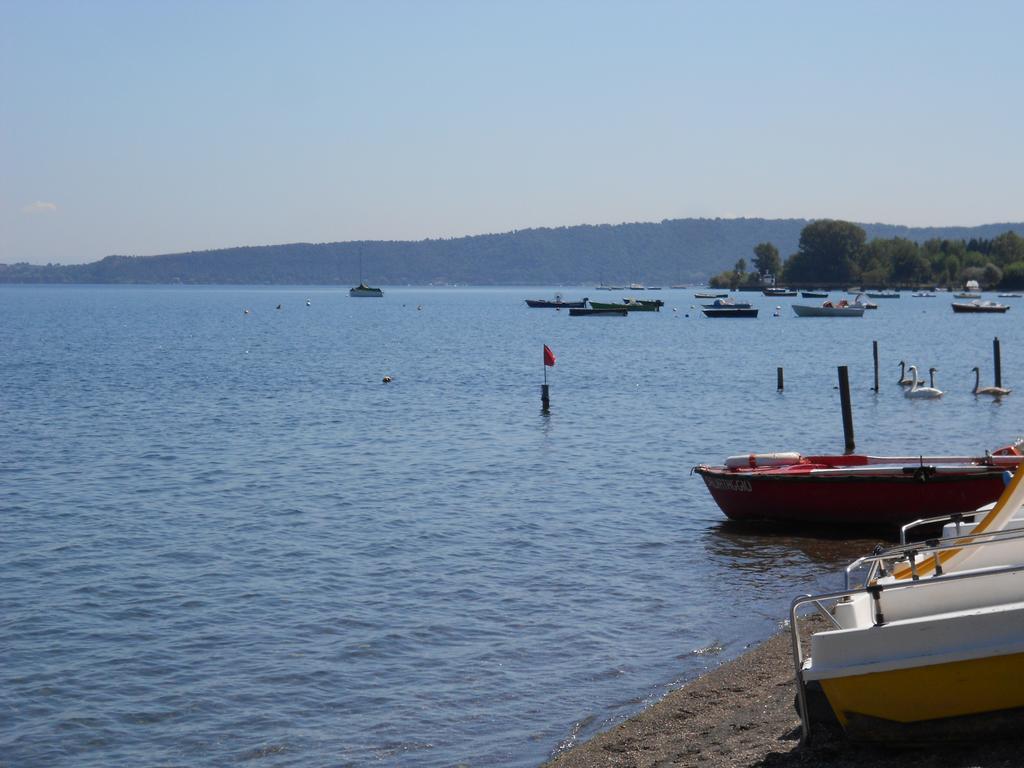 La Scaletta Holiday House Bracciano  Oda fotoğraf