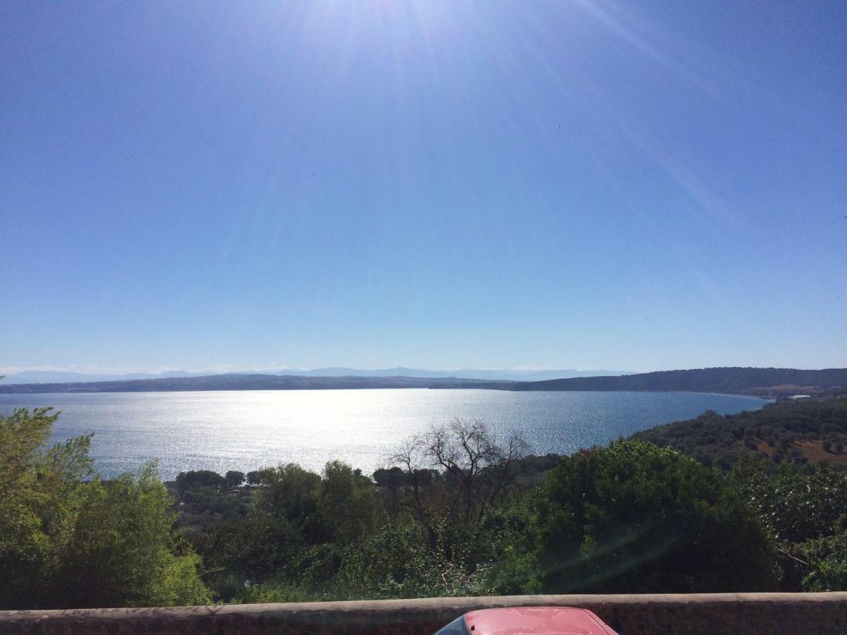 La Scaletta Holiday House Bracciano  Dış mekan fotoğraf